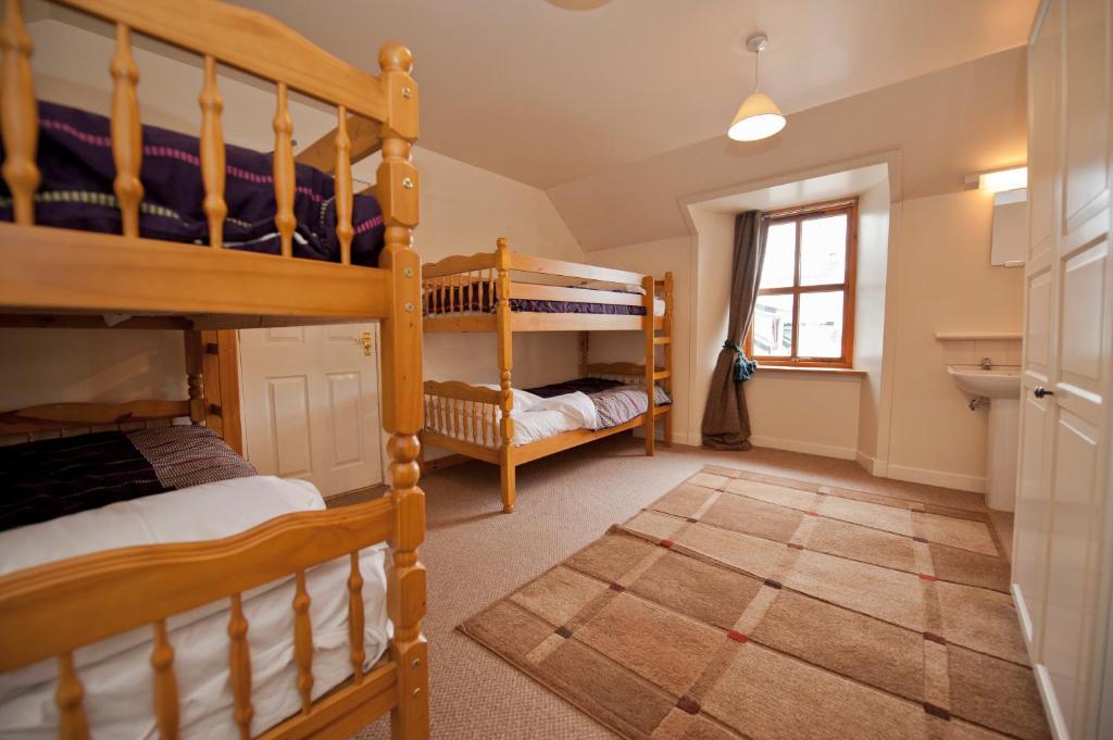 Glenshee Gulabin Lodge חדר תמונה