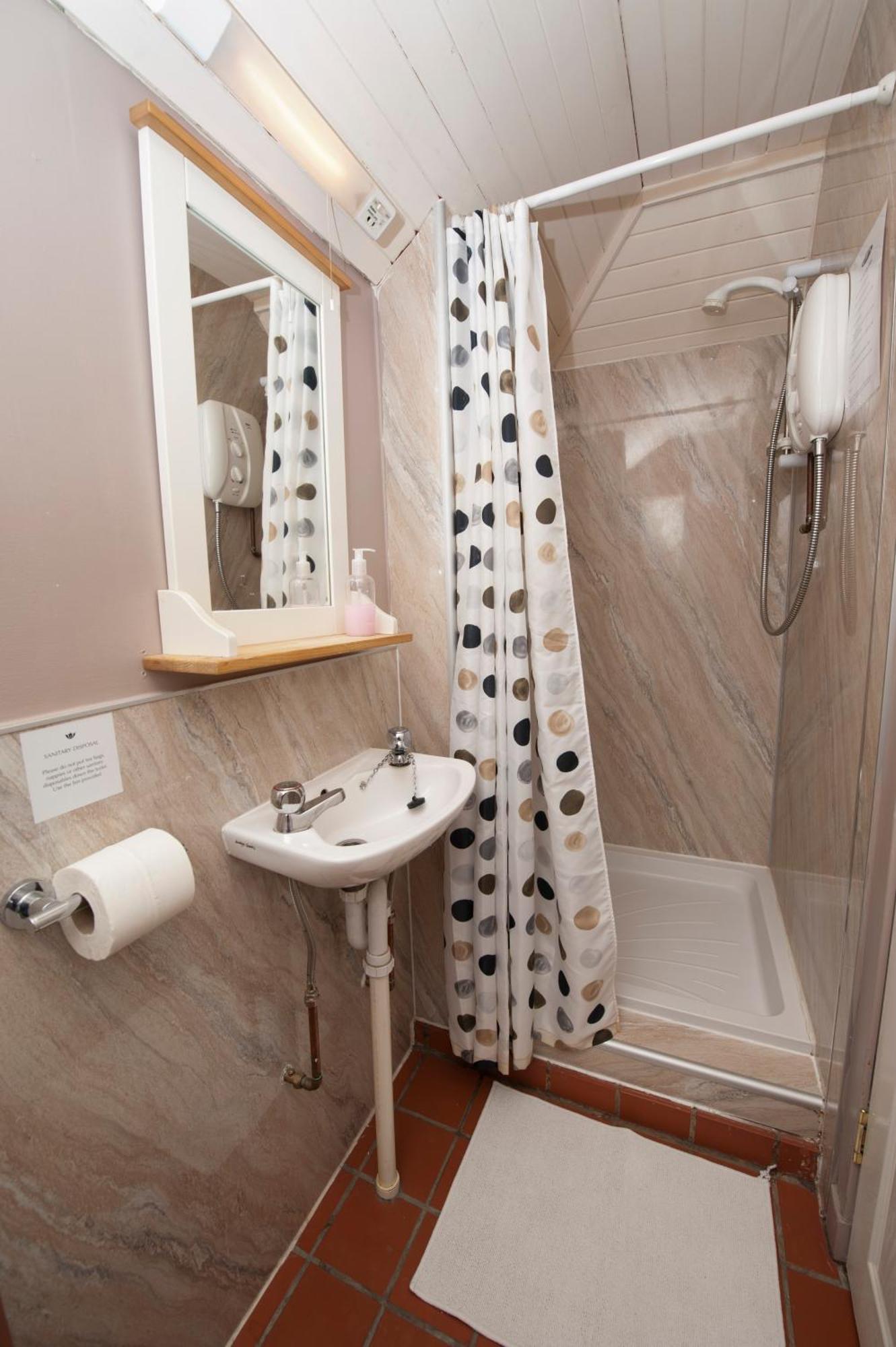 Glenshee Gulabin Lodge מראה חיצוני תמונה